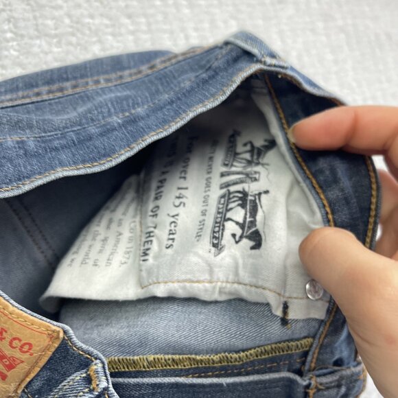 Levis Jeans 513 Mens 30x32 Blue Slim Straight American Workwear Dark Wash Denim - Picture 4 of 10